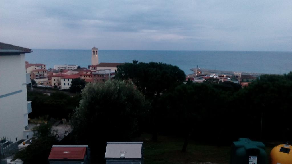 Sole E Mare Apartman San Vincenzo Kültér fotó